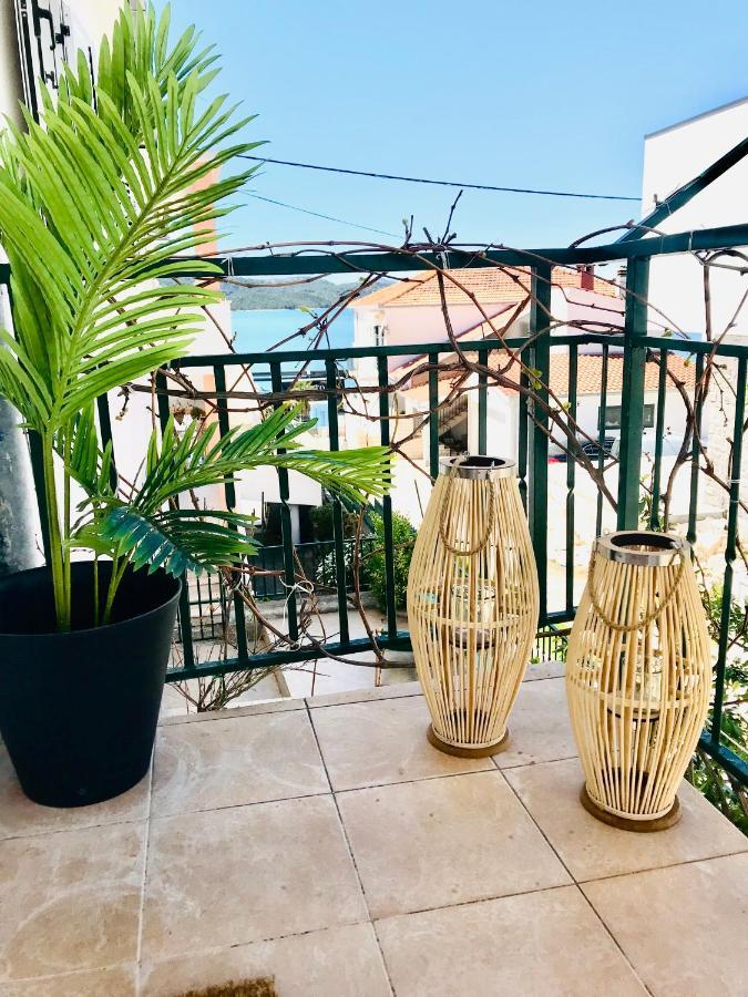 Apartmani-Okrug Gornji-Ciovo Traù Esterno foto