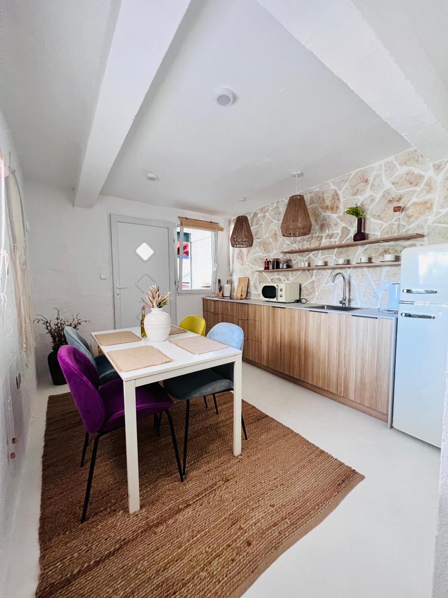 Apartmani-Okrug Gornji-Ciovo Traù Esterno foto
